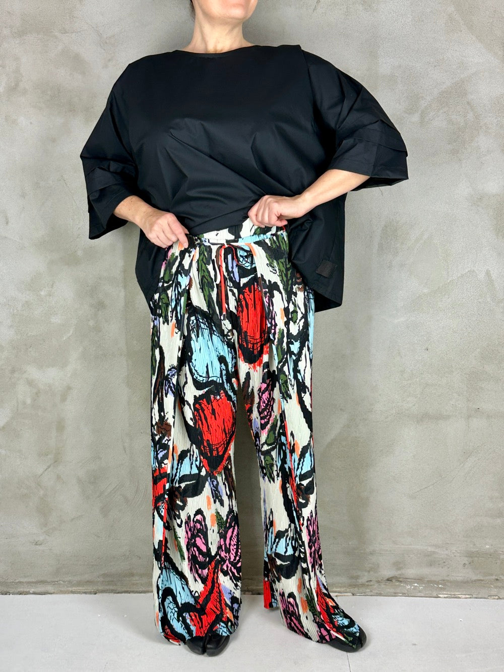 Henrik Vibskov Fold Pleated Pants Carrots