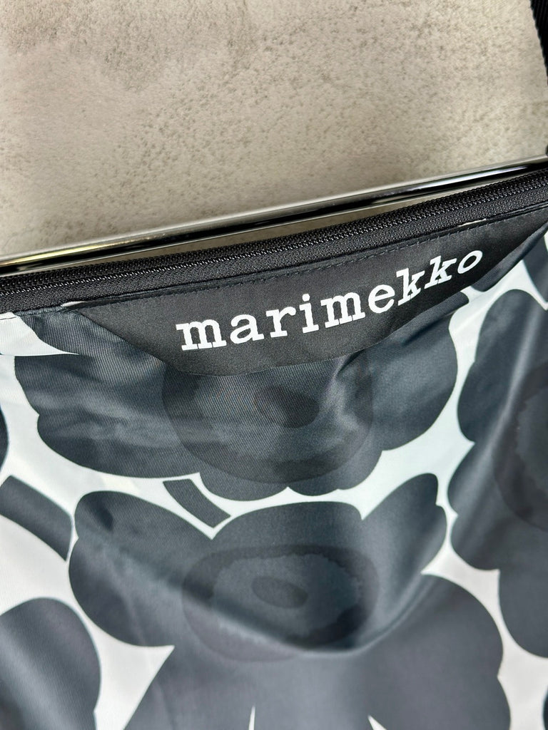 Marimekko Neat Crossbody Unikko M White/D.Grey/Black