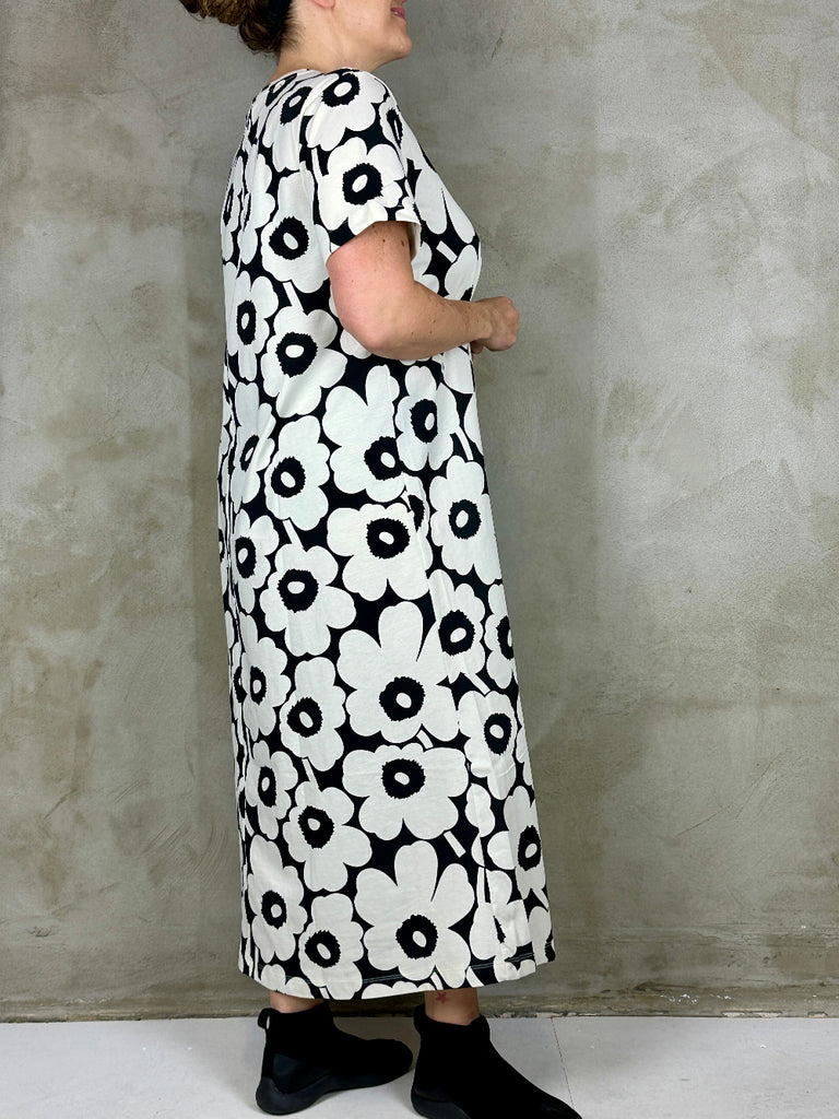 Marimekko Pisteinen Unikko Dress