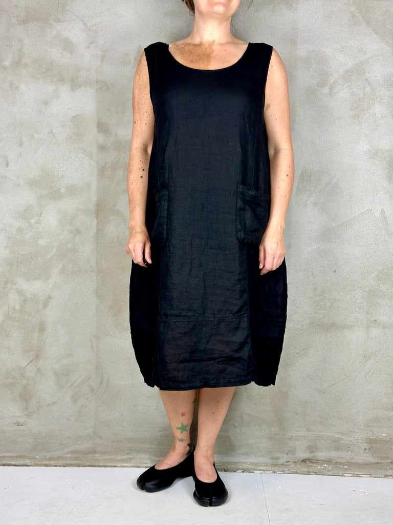 Black By K&M Tunic Keep Your Image And Hold That Smile Black
