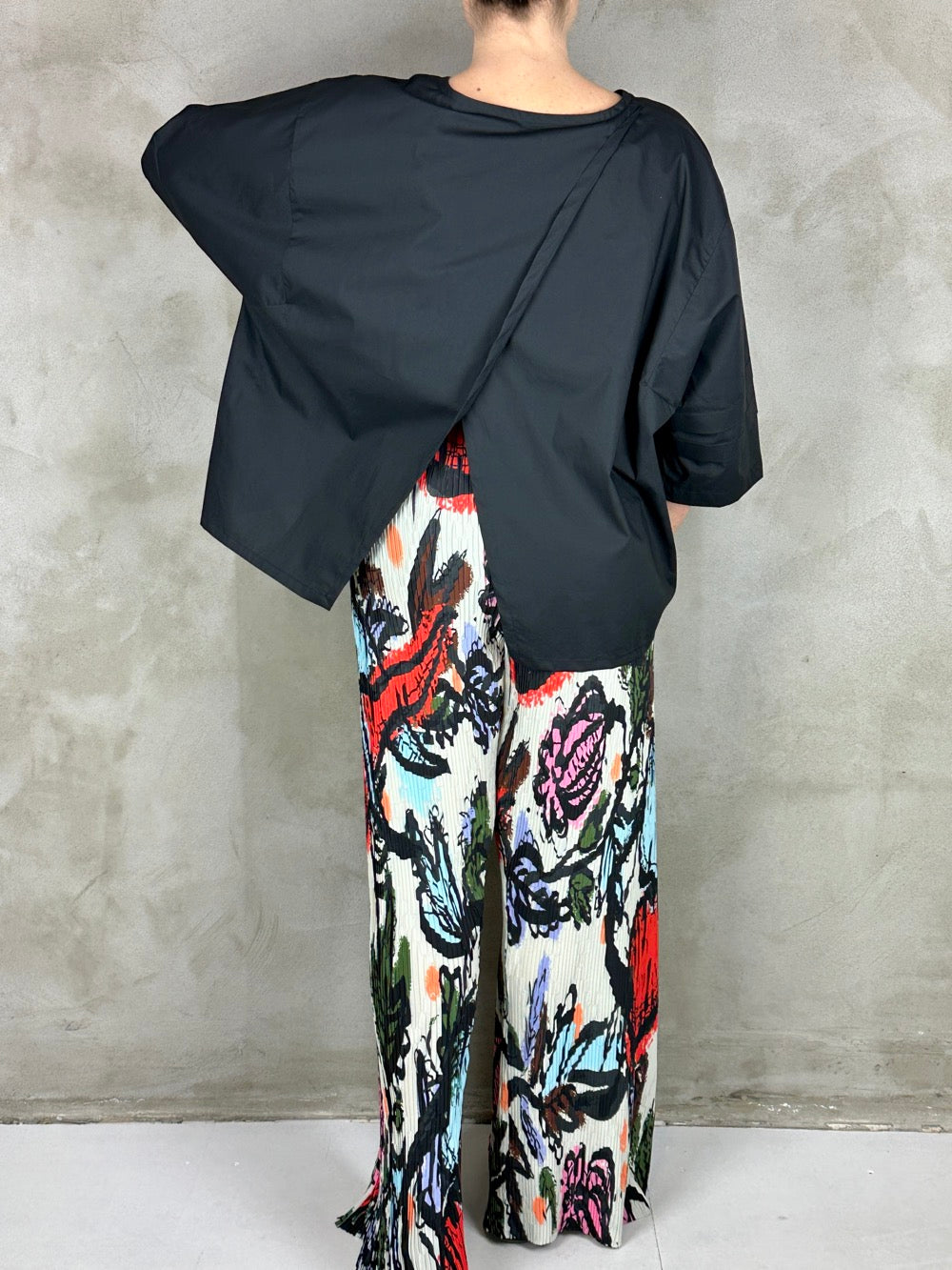 Henrik Vibskov Fold Pleated Pants Carrots