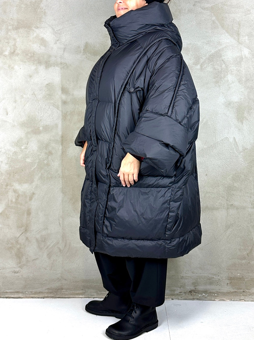 Studio Projects Kumo Coat Black