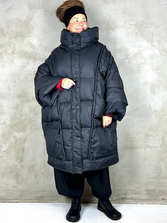 Studio Projects Kumo Coat Black