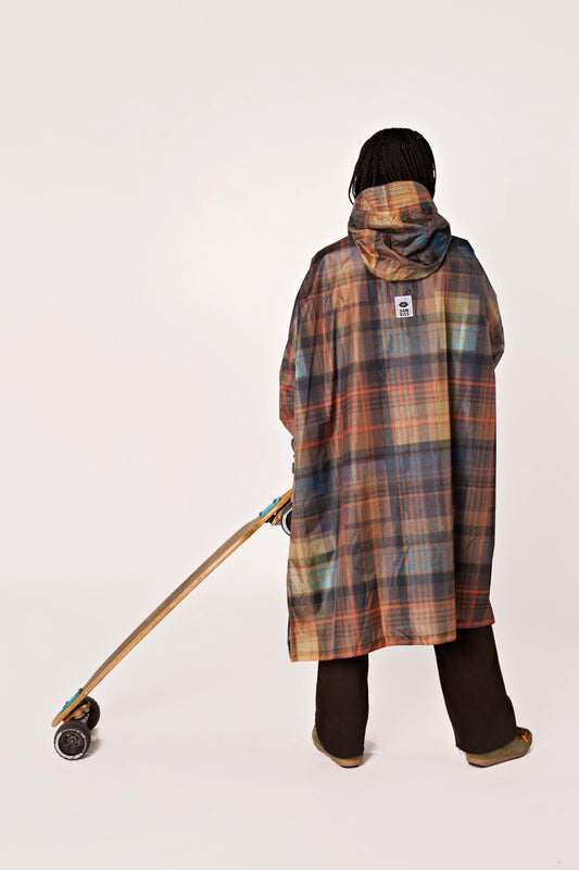Rainkiss Tartan Rain Poncho - Studio Grundahl