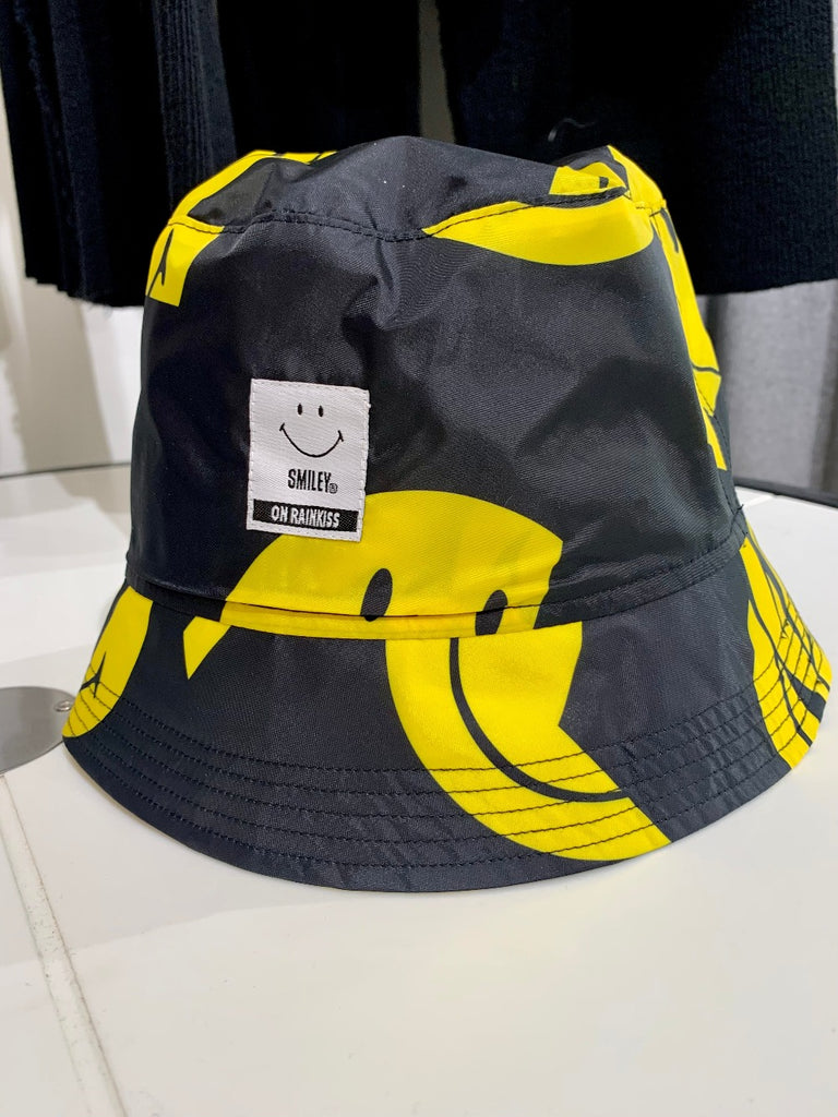 RainKiss Bucket Hat All Smiles x Smiley