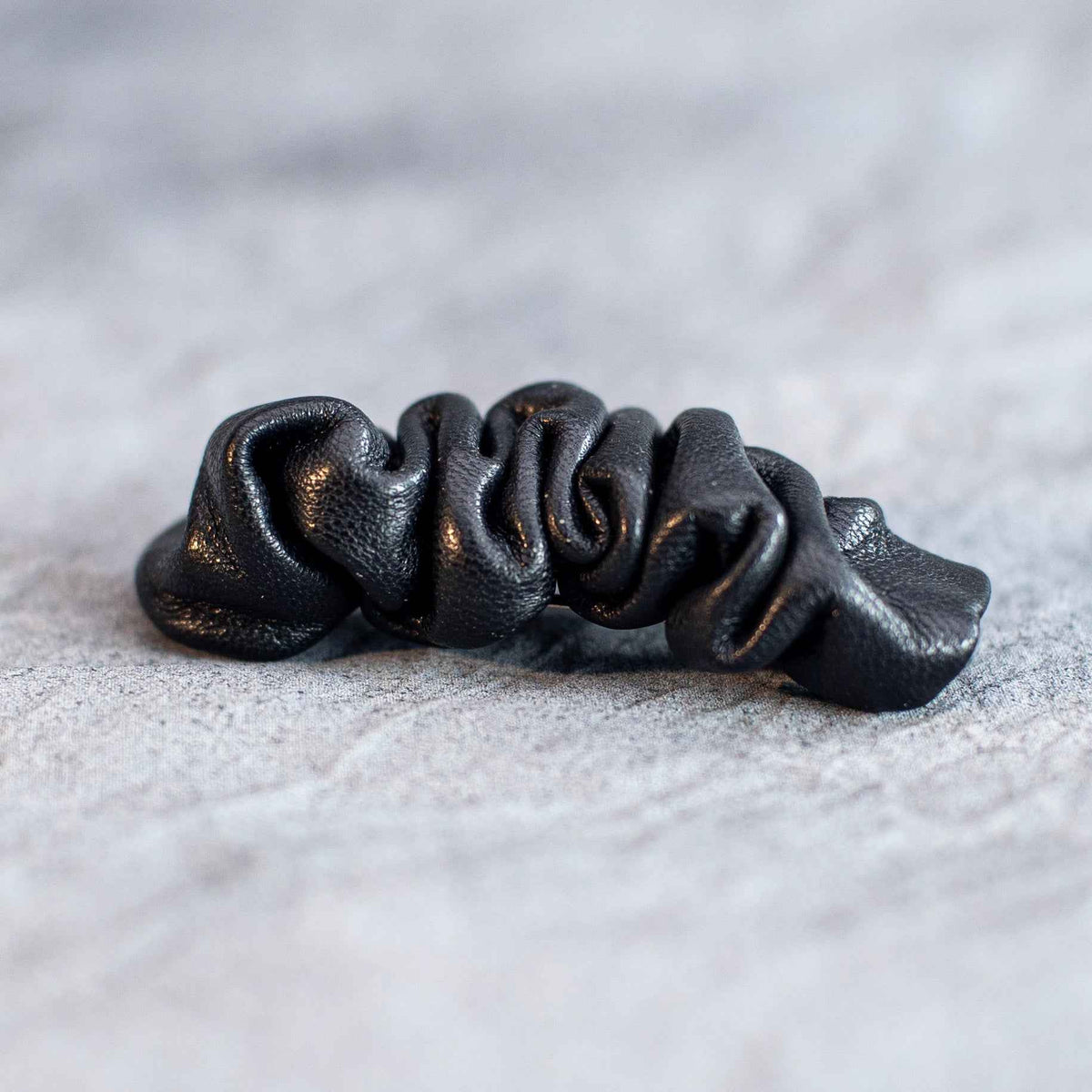 Plumbum Leather Scrunchie Spænde