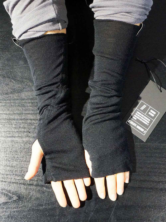 Liselotte Hornstrup Wrist Warmers Black