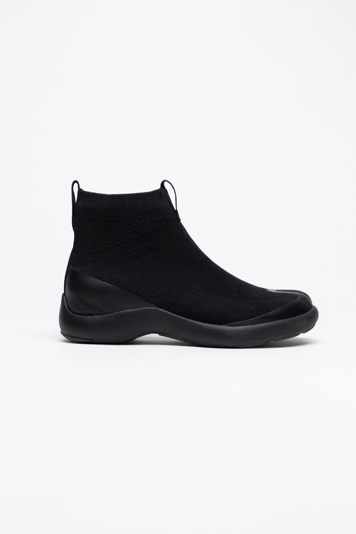 Tabi Hightop Black - Studio Grundahl
